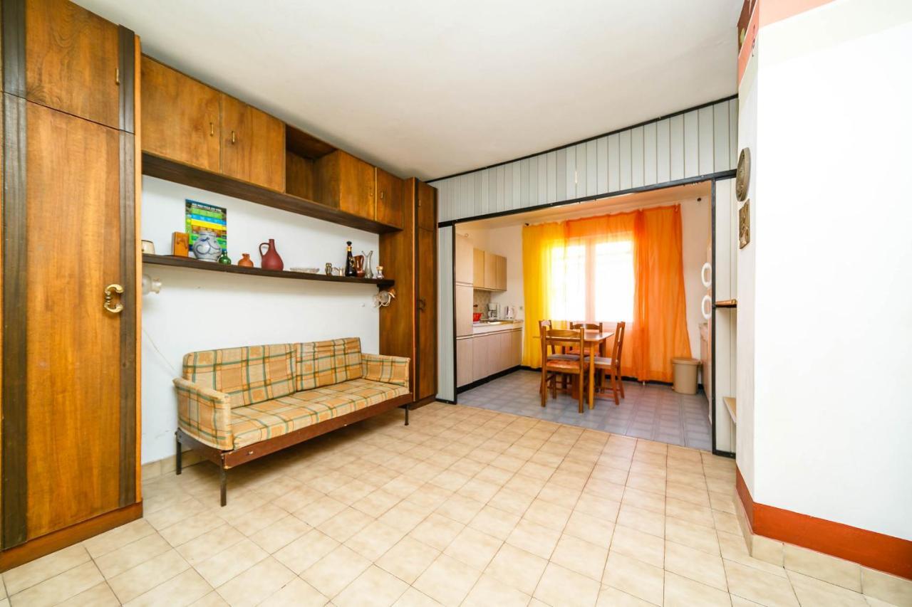 Guesthouse Ivkovic Krk Town Eksteriør billede